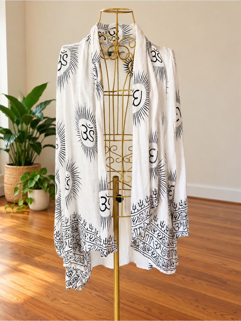 Kathmandu Imports 100% Cotton Om Print Kimono Cardigan Made in Nepal White Black